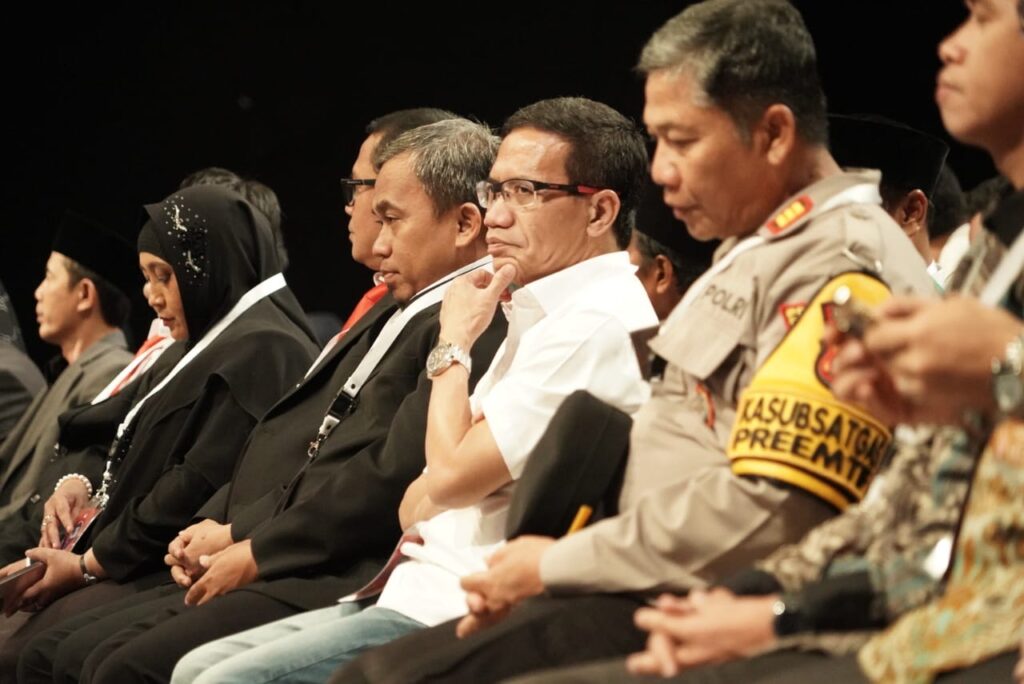 Nonton Debat Kedua Pilkada Kota Cilegon, Ini Harapan Pjs Walikota