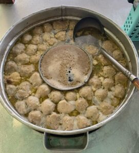 10 Pedagang Bakso Paling Laris di Kota Serang Banten