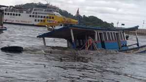 Dihantam Cuaca Buruk, Perahu Nelayan Medaksa Karam