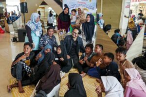 Fajar Ajak Orang Tua Didik Anak Untuk Suka Membaca