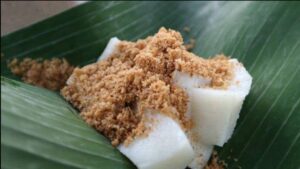 Ketan Bintul, Takjil Khas Banten yang Melegenda Sejak Zaman Kesultanan