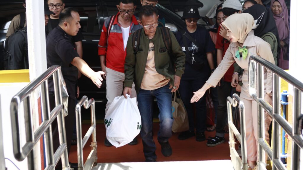 Mudik Lebaran 2025 Diprediksi Lebih Padat! Ini Cara Agar Tak Terjebak Antrean di Pelabuhan