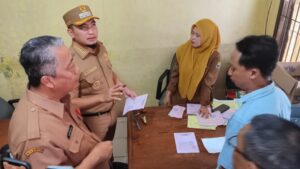 Sidak ke TPSA Bagendung, Temukan Timbangan Sampah Tak Aktif, Robinsar: Yang Penting Ukurnya Benar