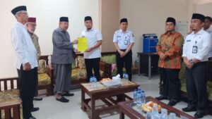 Gebrakan 100 Hari Kerja Robinsar-Fajar,  Masjid Agung dan Islamic Center Diambil Alih untuk Umat