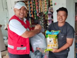 Salurkan Bantuan Sembako, PT JMR Bantu Warga Terdampak Banjir di Ring 1